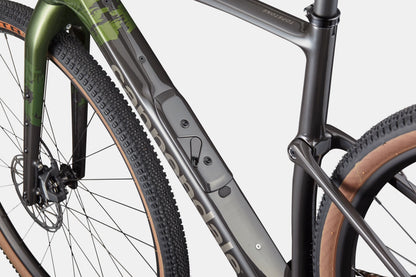 Cannondale Topstone Carbon 2 AXS 1x Spruce Green – StashPort storage and Kingpin frame detail